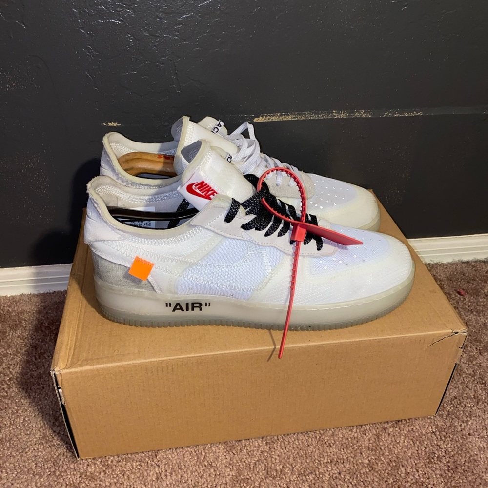 OFF - WHITE FORCES